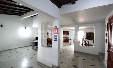 casa en arriendo en caobos. Cod A2772
