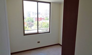 DEPARTAMENTO 3 DORM - METRO CHILE ESPAÑA