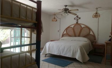 Amplia y Bonita Casa en Residencial Cipres, Ixtapan de la Sal