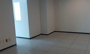 Excelente Oficina Acondicionada en Renta 4494 m2. La Viga