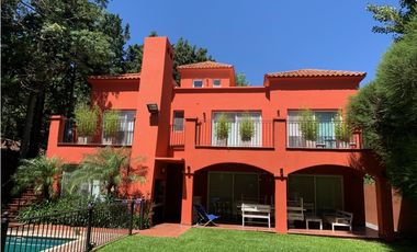 CASA VENTA LOMAS DE SAN ISIDRO