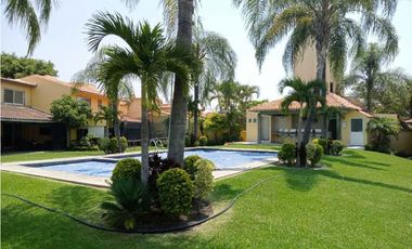 CASA EN VENTA O RENTA EN CONDOMINIO EN JIUTEPEC