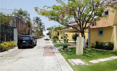 CASA EN VENTA O RENTA EN CONDOMINIO EN JIUTEPEC