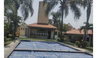 CASA EN VENTA O RENTA EN CONDOMINIO EN JIUTEPEC
