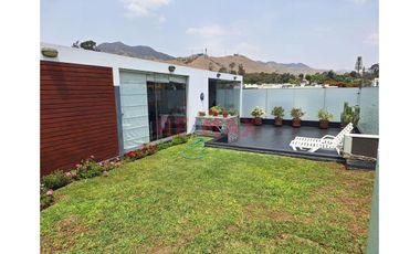 Vive La Tranquilidad Que Tu Familia Merece! Amplios Ambientes, Jardin Y Todo Lo Que Necesitas Para Ser Feliz En La Molina.