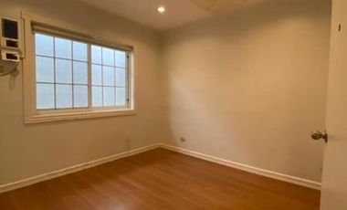 House for rent in Mandaue City, Gated high-end Community with shared s. pool