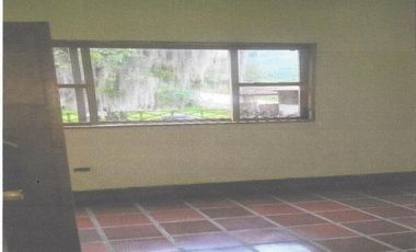 finca en venta en via a pamplona. Cod V19953