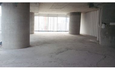 Venta o Alquiler de Oficina en Gris 1,675m2 en Oceanía Business Plaza