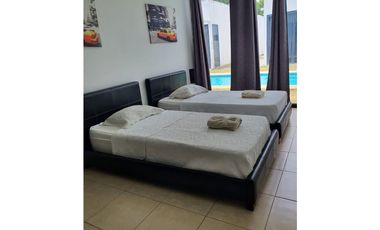 VILLA EN PH IBIZA CON PISCINA