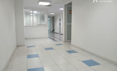 oficina en arriendo en centro. Cod A775380