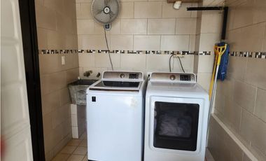 SE VENDE CASA DUPLEX EN COSTA VERDE ROLLING HILLS