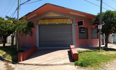 Venta local 110 metros 2 de losa apto comercial oficina deposito en Ituzaingo
