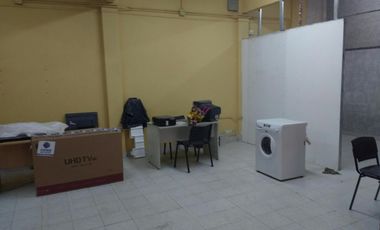 Venta local 110 metros 2 de losa apto comercial oficina deposito en Ituzaingo
