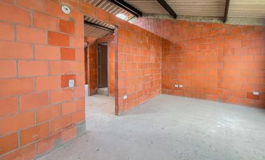 VENTA CASA DOS PISOS PALMIRA- LA NUEVA ITALIA. Cod V9293