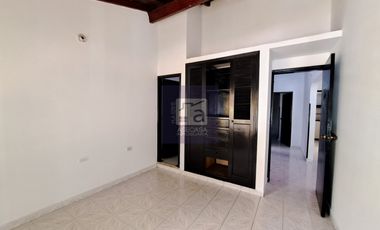 COD. 3870 - SE ARRIENDA APARTAMENTO - BARRIO: PORTAL CAMPESTRE