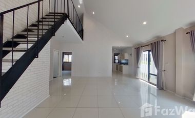 2 Bedroom House for sale in Pa Phai, Chiang Mai