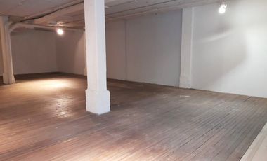 PR13696 Local en arriendo sector Oviedo