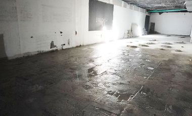 PR13696 Local en arriendo sector Oviedo