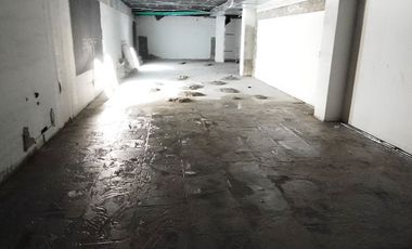 PR13696 Local en arriendo sector Oviedo