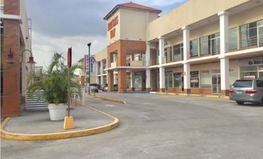 LOCAL DE 300 MTS2  EN BRISAS DEL GOLF, PLAZA LAS BRISAS 507