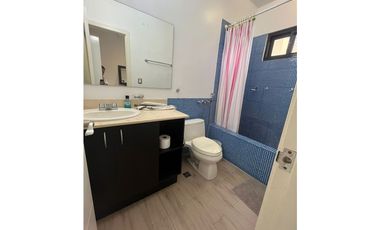 EL DORAL - VENDO O ALQUILO ESPECTACULAR CASA - COSTA SUR