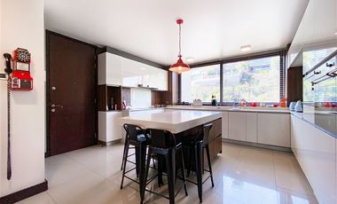 Penthouse 5 dorm Santa teresa de los andes, Vitacura.