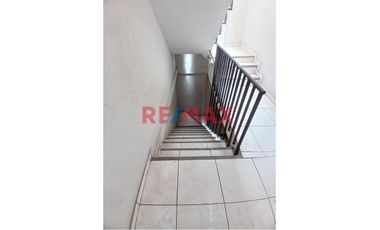 VENDO BONITO DEPARTAMENTO EN LAS MERCEDES.
Vendo Bonito Dpto. en Las Mercedes tercer piso más área de servicio y lavandería en cuarto piso.
Excelent