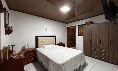 casa en venta en la floresta. Cod V20188