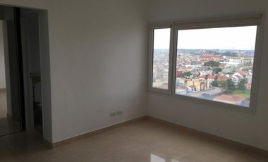 DEPARTAMENTO EN VENTA 3 AMBIENTES + DEPENDECIA DE SERVICIO - ZONA PLAYA
