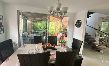 casa en venta en loma benedictino. Cod V776523