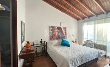 casa en venta en loma benedictino. Cod V776523