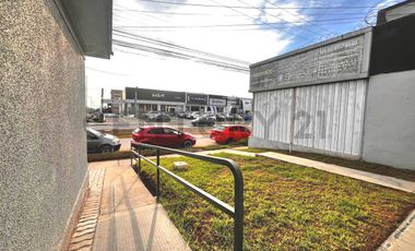 Se arrienda local comercial en  Av El Santo