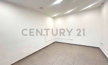 Se arrienda local comercial en  Av El Santo