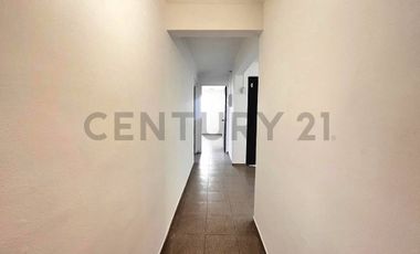 Se arrienda local comercial en  Av El Santo