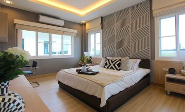 A Luxury Abode Awaits: Grand Park, San Phranet
