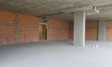 Oficina en renta piso de 811m2  obra gris en zona Santa María, Mty NL