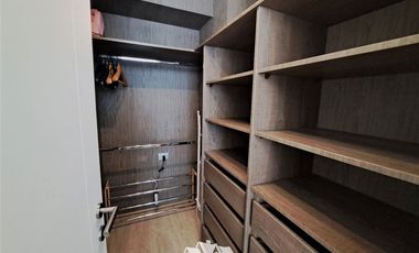 Departamento en Venta en Manquehue con Kenndy