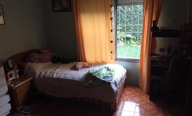 Casa en venta de 3 ambientes, Ezpeleta.
