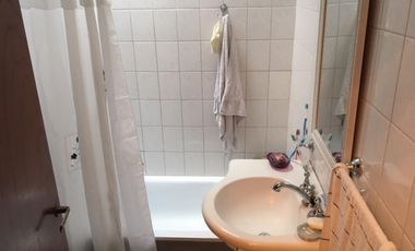 Casa en venta de 3 ambientes, Ezpeleta.