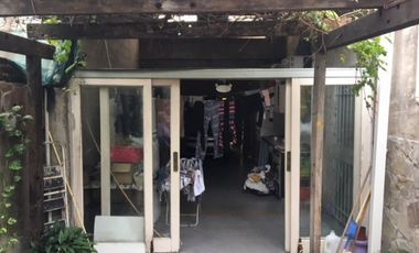 Casa en venta de 3 ambientes, Ezpeleta.