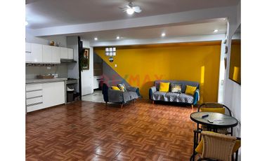 Se Alquila Departamento En Primer Piso  Frente A La Playa De Huanchaco A 1400 Nuevos Soles