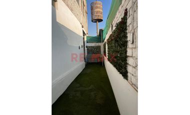 Se Alquila Departamento En Primer Piso  Frente A La Playa De Huanchaco A 1400 Nuevos Soles