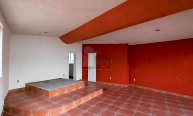 Casa en Venta en residencial del circuito del Lago, Tequesquitengo, Jojutla, Morelos.