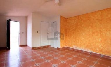 Casa en Venta en residencial del circuito del Lago, Tequesquitengo, Jojutla, Morelos.