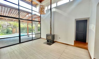 Las Vertientes, Se Vende Hermosa y Gran Casa