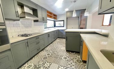 Las Vertientes, Se Vende Hermosa y Gran Casa
