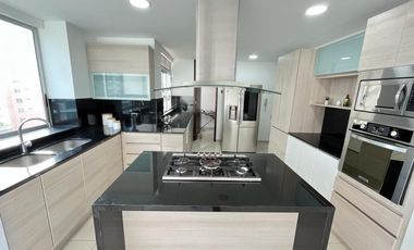 apartamento en arriendo/venta en la castellana. Cod V104289