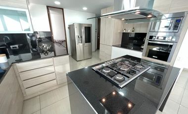 apartamento en arriendo/venta en la castellana. Cod V104289