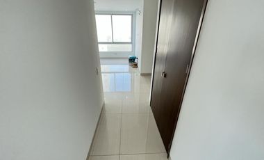 apartamento en arriendo/venta en la castellana. Cod V104289