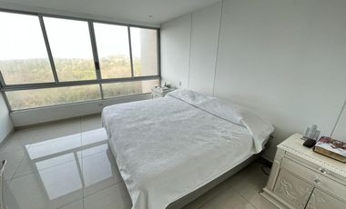 apartamento en arriendo/venta en la castellana. Cod V104289